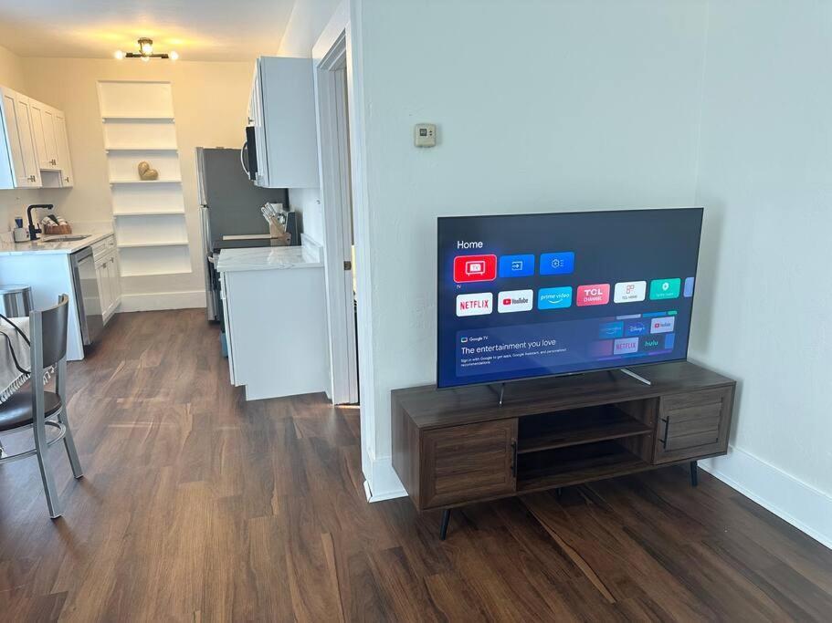 Appartamento Cedar Street Retreat - Unit D St. Augustine Esterno foto